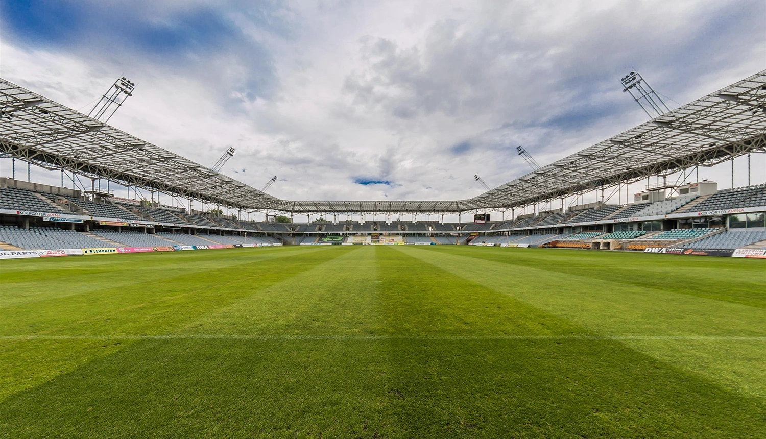 valtavia stadioneita nousee yhdysvalloissa